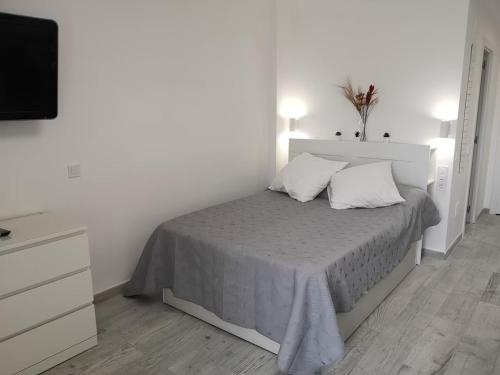 VIVE BENAL BEACH estudio vistas al mar 2318