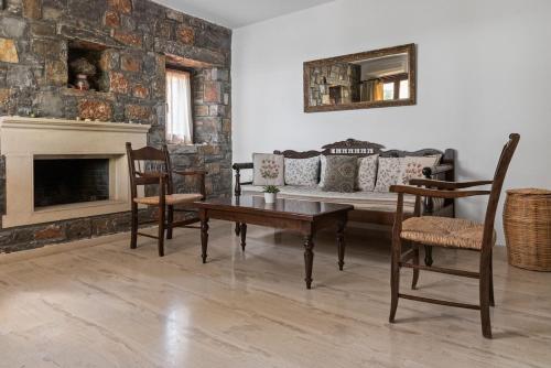 Гостиная зона в Liakoto Stonewall House Groundfloor