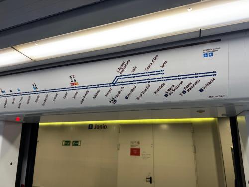 Imagen de la galería de ROMA FATATA near metro Jonio, en Roma