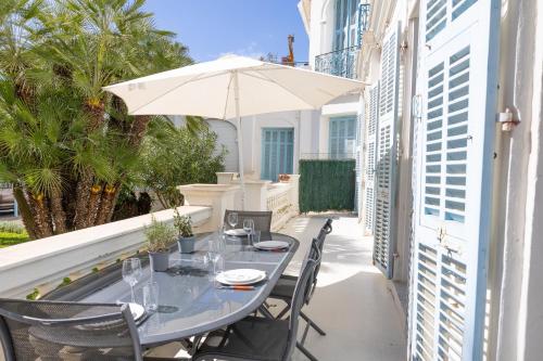 L'Orient Palace Apartments