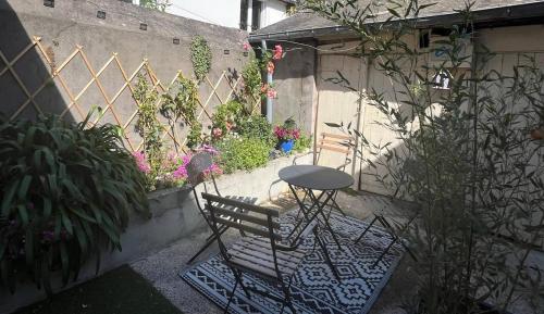 Chill in blue chez Ketty