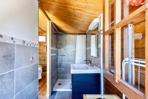 Koupelna v ubytování La Rose des Vents Chambres d'hôtes & Spa