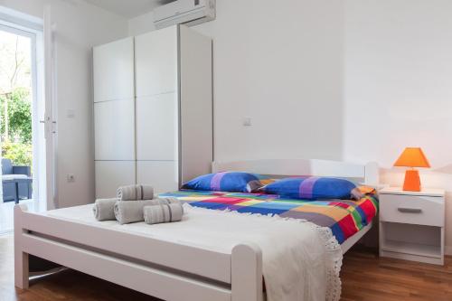 Apartments Filipeti
