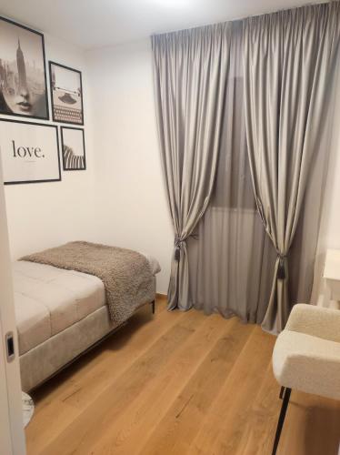 New Luxury Residence in centar with private parking in the garage