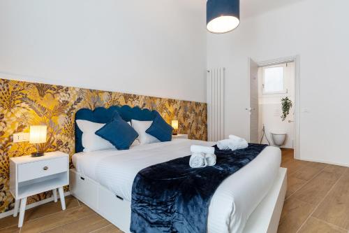 Moscova Luxe - Elegant Stay with 2 Bathrooms