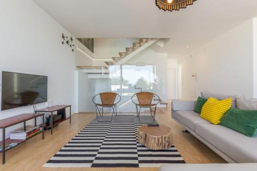Lemon Tree Home