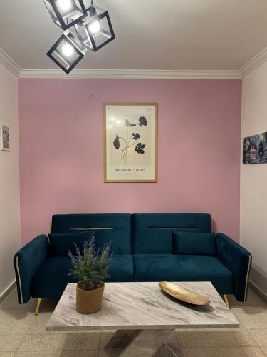 Bella's apartment