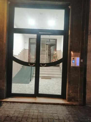 M2 APARTMENT