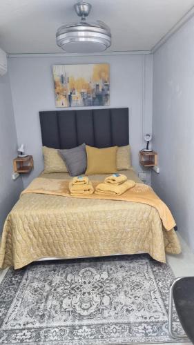 Katil atau katil-katil dalam bilik di KOL-IN SELF CATERING