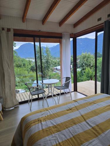 Gallery image of Suite Departamento pareja matrimonio in Coñaripe