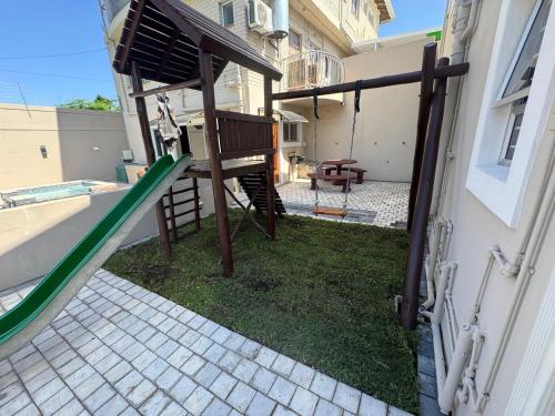 Imagen de la galería de Durban Holiday Apartments by Mieli Estates , Unit 1, en Durban