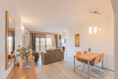 SkySea Holidays Riviera del Sol