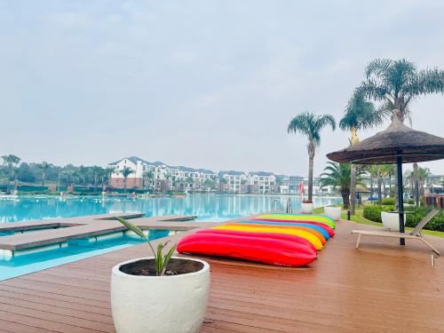 Πισίνα στο ή κοντά στο Three bedrooms Apartment at The Blyde Lagoons PTA