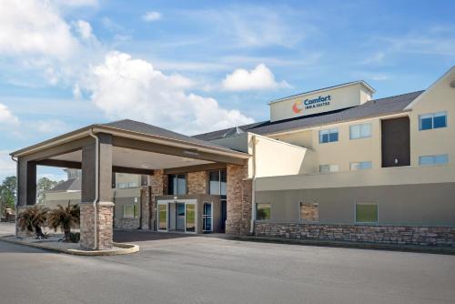a rendering of the front of a hotel at Comfort Inn & Suites Crystal Inn Sportsplex in Gulfport