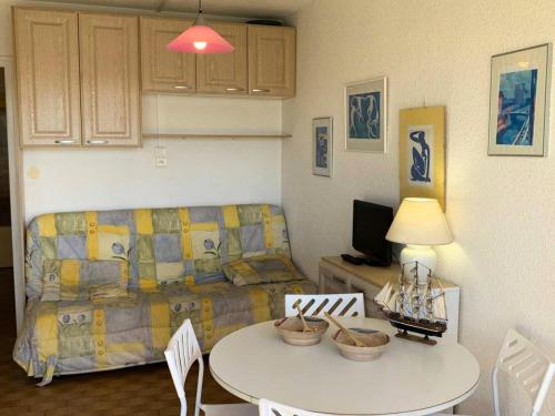 Photo de la galerie de l'établissement Résidence Héliopolis Bâtiment Ab - Studio Cabine 2 pers - Héliopolis Bât. AB MAE-2894, au Cap d'Agde