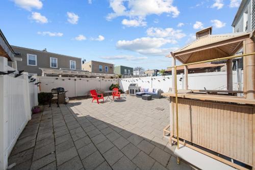 Gallery image of NYNJ World Cup 26 Fan Zone Queens One Bedroom Apartment with Kitchen in Brooklyn Manor