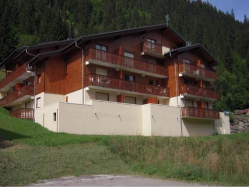 Apartment in Azalée near Linga Gondola