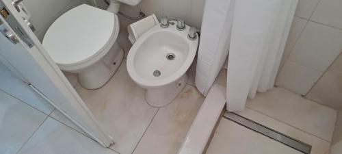 Ένα μπάνιο στο Ex Hostal del Parque