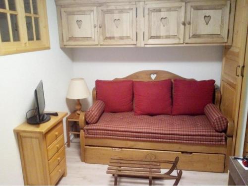 Apartment in Châtel with Stunning Mountain Views