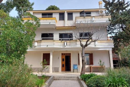 Apartments by the sea Stara Novalja, Pag - 24010