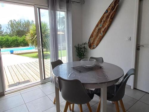 Ảnh trong thư viện ảnh của Maison à Escource avec Jardin et Accès Forêt - FR-1-50-166 ở Escource