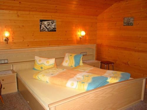 Ένα ή περισσότερα κρεβάτια σε δωμάτιο στο Haus Seiwald
