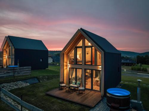 Sunset Stodoły w Bieszczadach