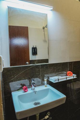 バンガロールにあるMerry Inn Luxe Suites near Kempegowda international airportのギャラリーの写真