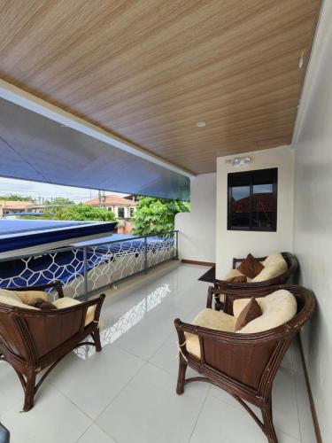 Μπαλκόνι ή βεράντα στο paradise house
