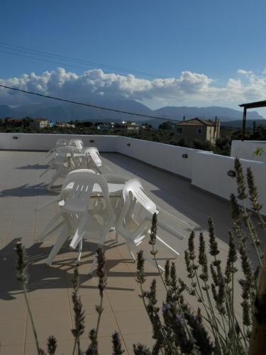 Γενική θέα στο βουνό ή θέα στο βουνό από  αυτό το ξενοδοχείο διαμερισμάτων