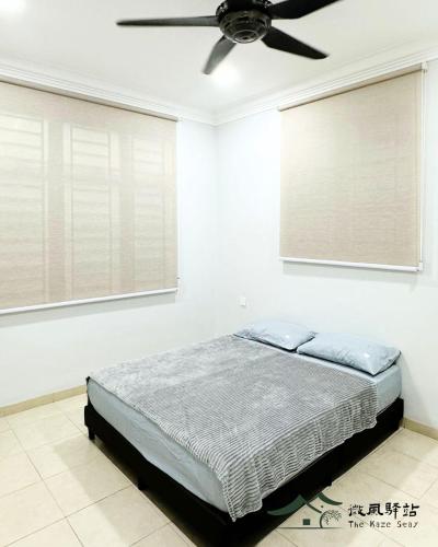 Katil atau katil-katil dalam bilik di The Kaze Stay Batu Pahat