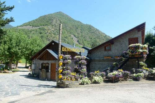 Camping Serra (Spanje Lladorre) - Booking.com