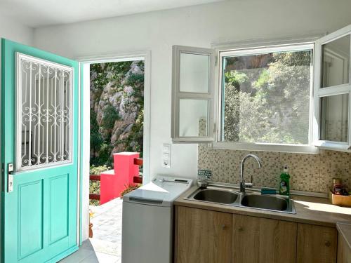 Η κουζίνα ή μικρή κουζίνα στο Casa Di Rosse