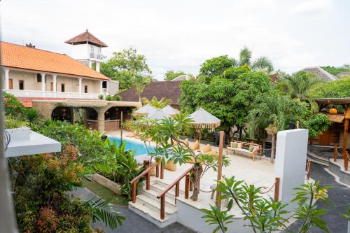 Kolam renang di atau dekat dengan Mad Monkey Uluwatu