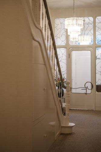Gambar di galeri bagi House of Adam di Amsterdam