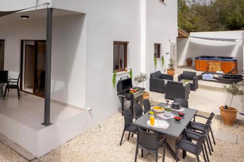Zona de estar de SEVIS SUITES