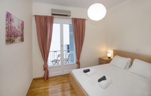 Modern Rental with Cozy Charm by GHH