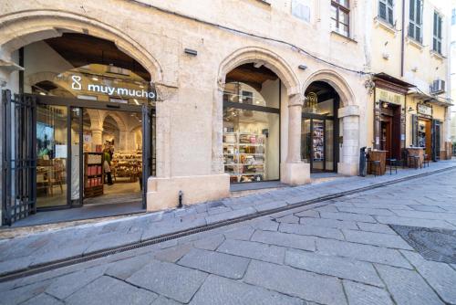 Φωτογραφία από το άλμπουμ του Suite Deluxe in Palazzo Storico - Centro Sassari - Appartamento Ajaccio σε Σάσαρι
