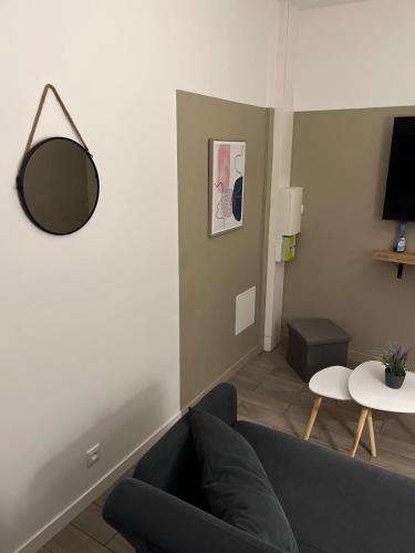 Photo de la galerie de l'établissement Appartement T2 Parking Gratuit, à Bourges