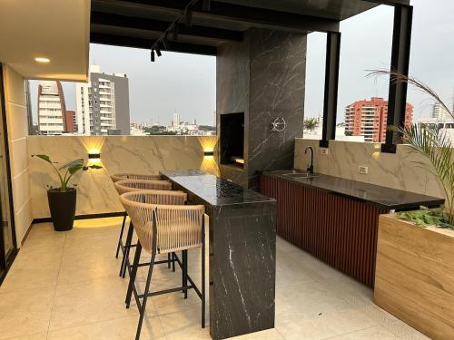 Gambar di galeri bagi Luxury apartment with swimming pool in Equipetrol di Santa Cruz de la Sierra