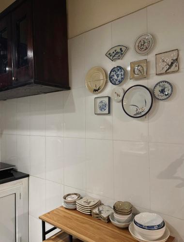 Η κουζίνα ή μικρή κουζίνα στο Thi Vị Homestay