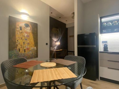 Kostas Lux apartment