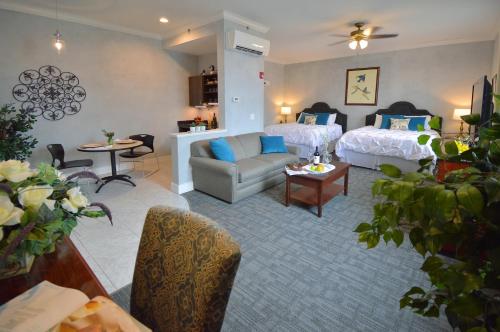 Postel nebo postele na pokoji v ubytování Hotel Audubon