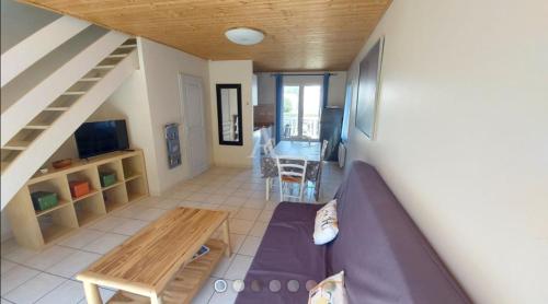 Photo de la galerie de l'établissement Maison T3 terrain clos piscine, à Les Sables-dʼOlonne