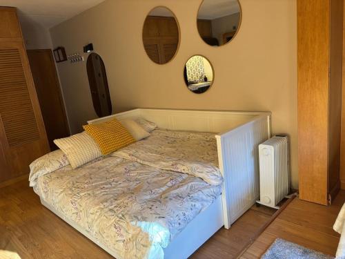 Postel nebo postele na pokoji v ubytování Luminoso estudio en La Molina-Alp