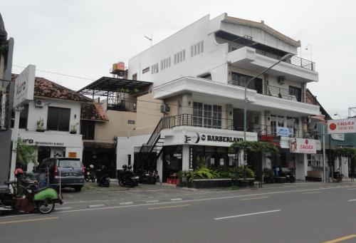 Το κτήριο όπου στεγάζεται  το ξενοδοχείο