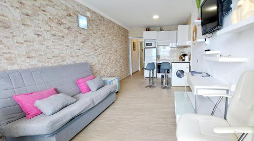 Kuchyň nebo kuchyňský kout v ubytování Meda Chica Roses Canyelles, Costa Brava