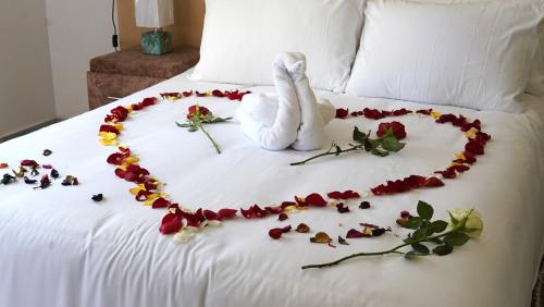 Una cama o camas en una habitación de Zom appartement