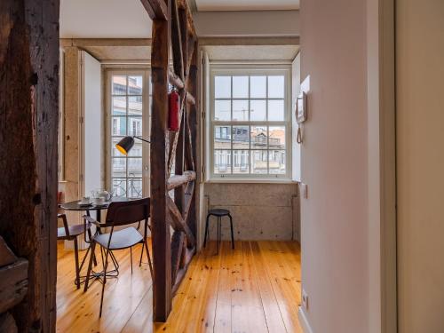 Pretty apartment with modern comforts