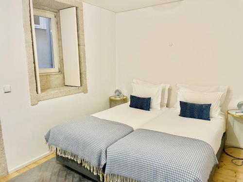 Stylish Porto escape with essential comforts